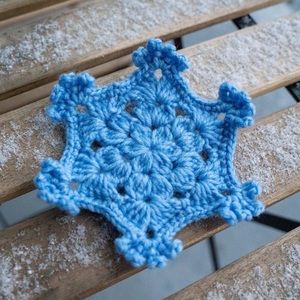 Crochet Snowflake Coaster